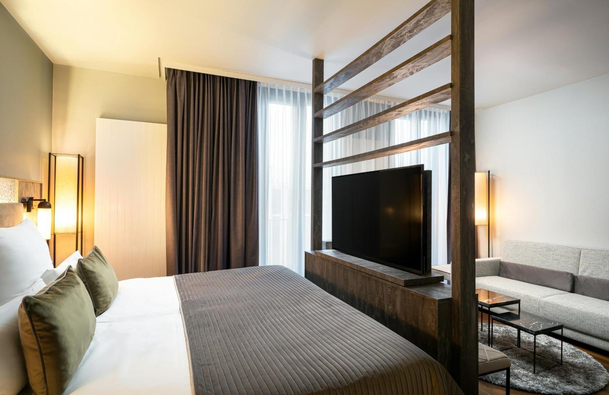 Leonardo Royal Hotel Munich, Munich