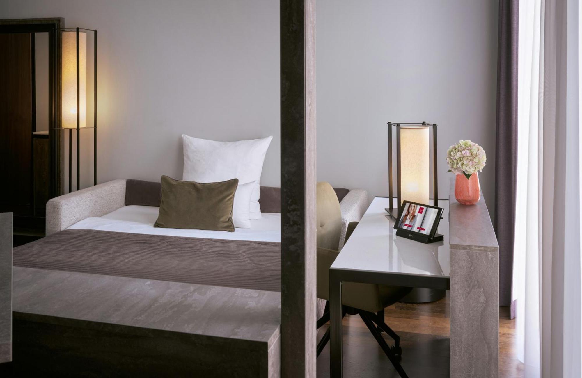 Leonardo Royal Hotel Munich — Photos 1